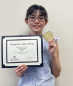 Vi Nguyen PhD award photo