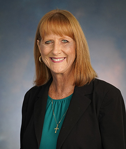 aull-holcombe_sylvia headshot