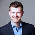 Kristopher Keller headshot