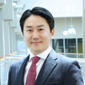 Youngtak Kim headshot