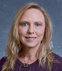 Kelly Hewett headshot